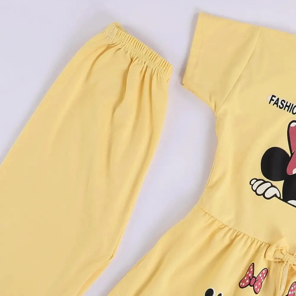 بيجامة بناتي ألوان متعددة من او اي