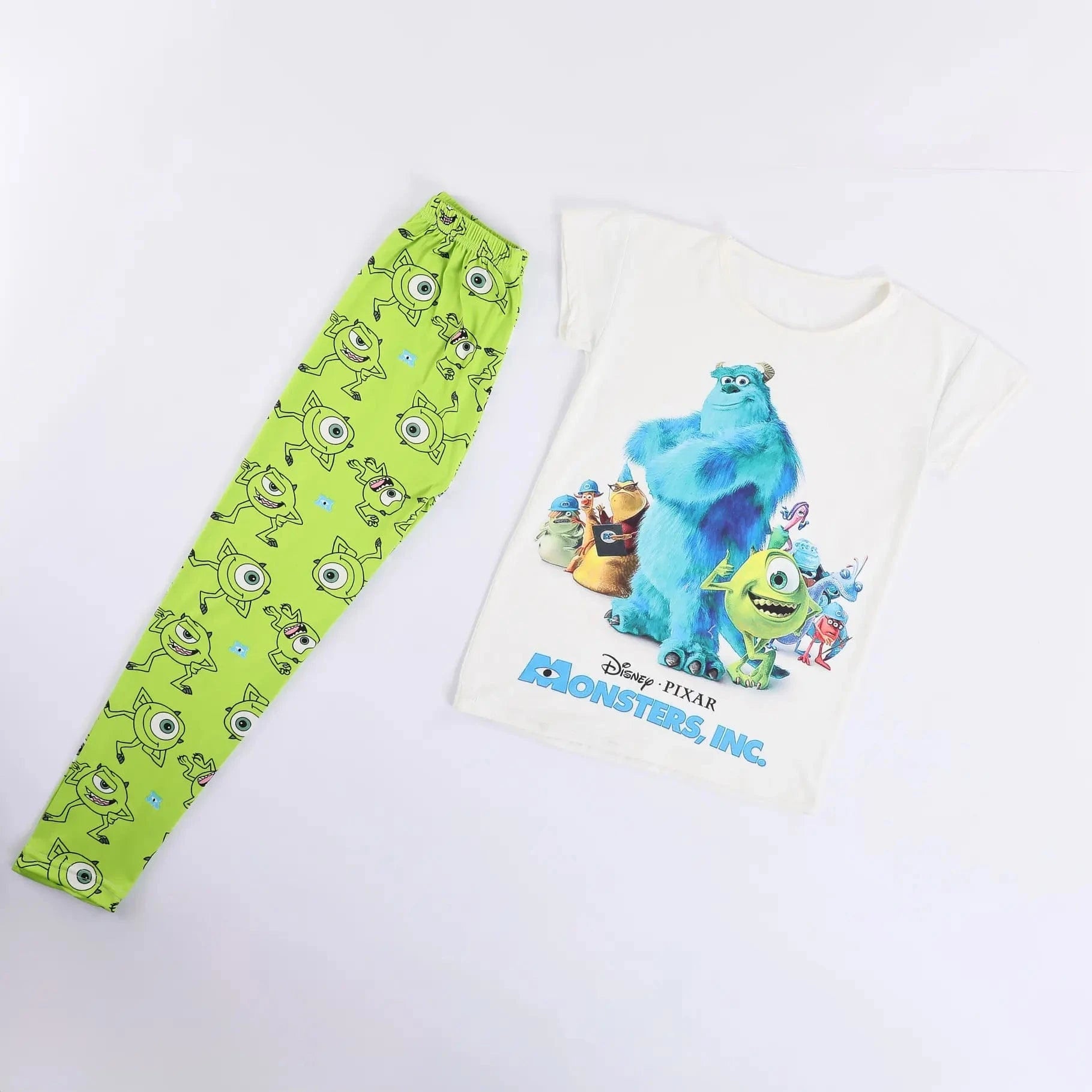 بيجامة حريمي ألوان متعددة من او اي