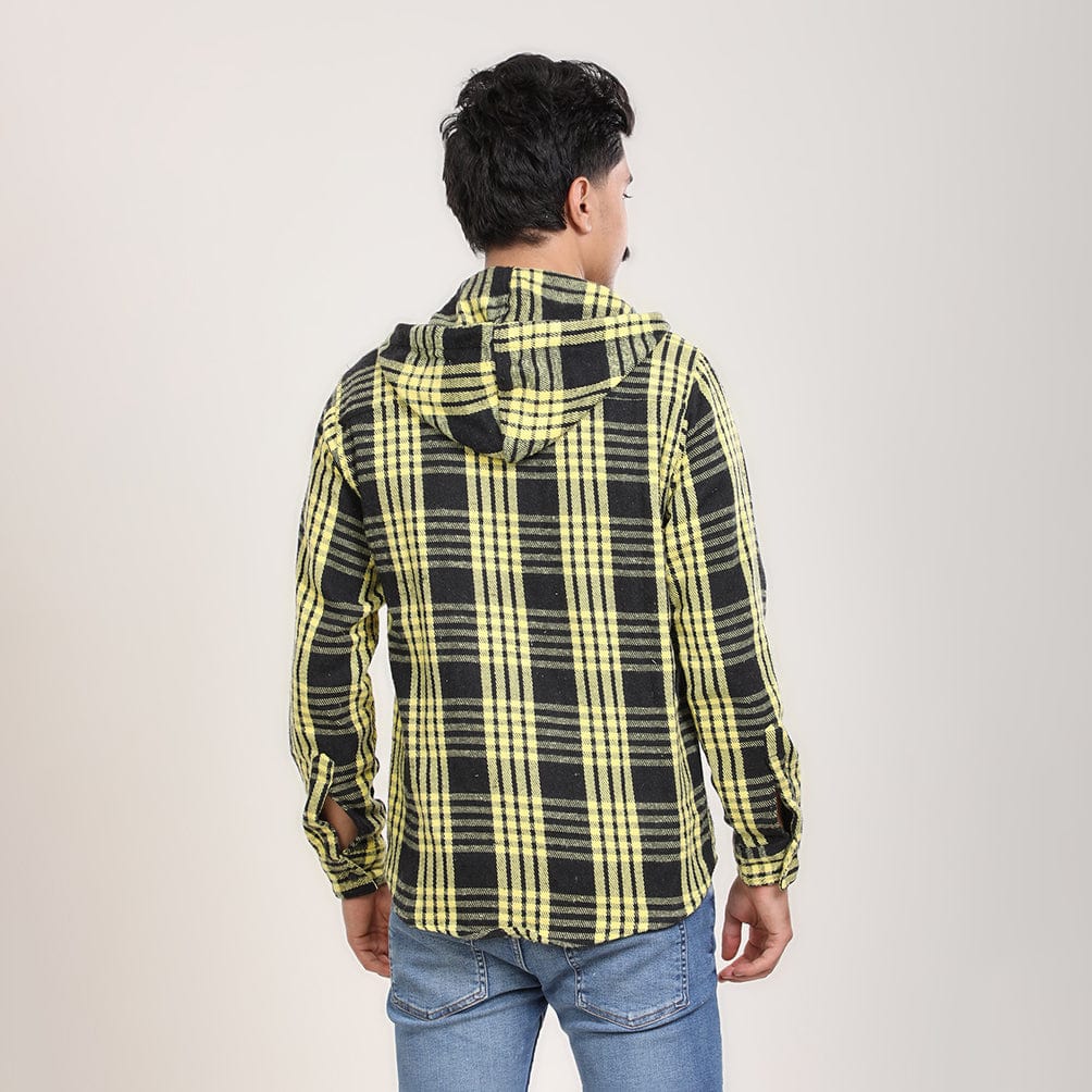 قميص كاروهات رجالي اصفر في اسود من ازياء