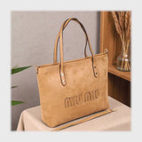 شنطة يد حريمى جلد 2اسود*لون جميع المواسم من فلامنجو - 1020