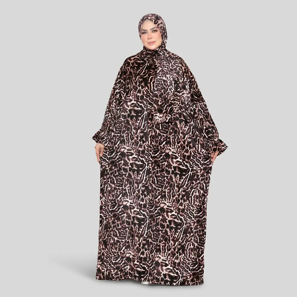 عباية استقبال حريمى قطيفة هايدي الوان متعددة شتوى من سوق العباية - 1070