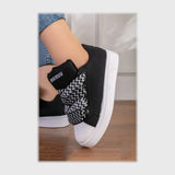 حذاء سنيكرز حريمى فوندي جلد إسكاي مستورد ونعل PVC حقن الوان متعددة جميع المواسم من دودو - 1108-2