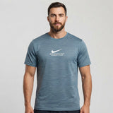 NIKE تيشيرت نص كم طباعة رجالى روزيتا فل ليكرا الوان متعددة صيفى من تورنيدو - 1661564