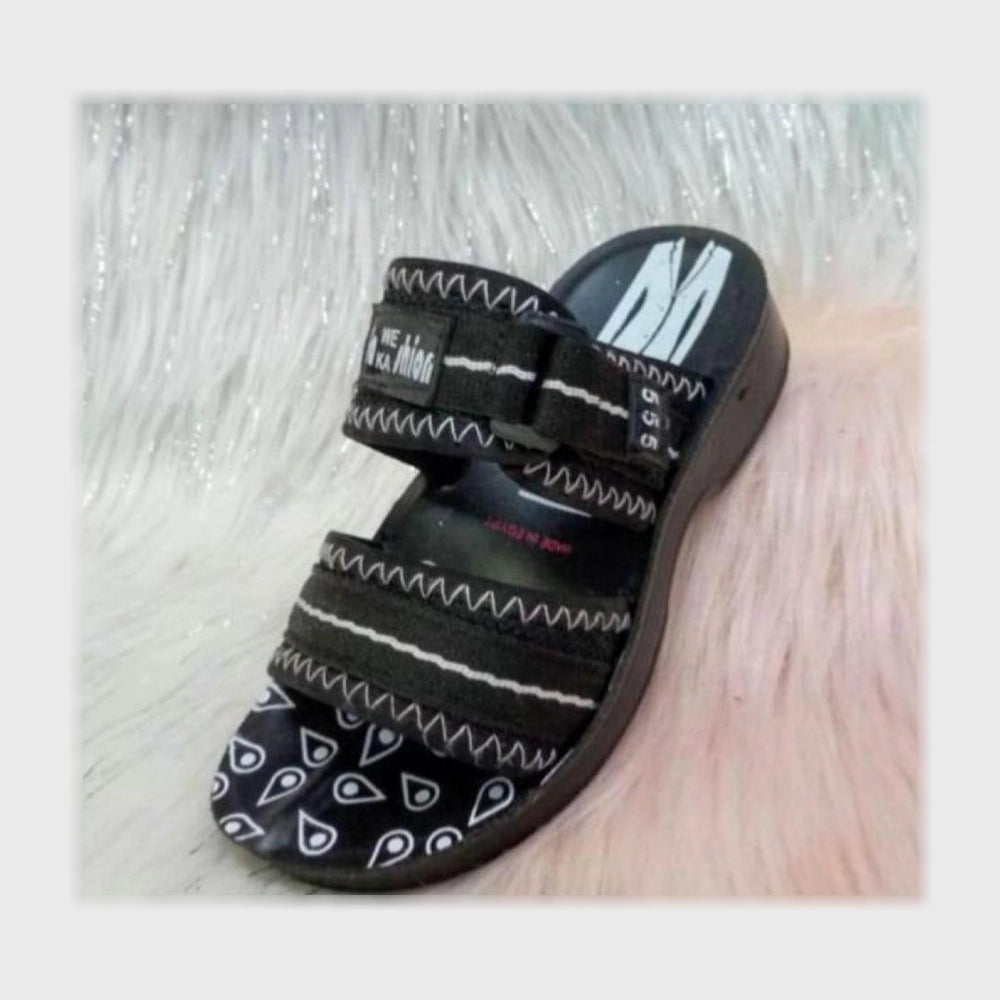 شبشب وش عريض شبابى فوندي جلد إسكاي مستورد ونعل PVC حقن اسود صيفى من ال وحيد - 198