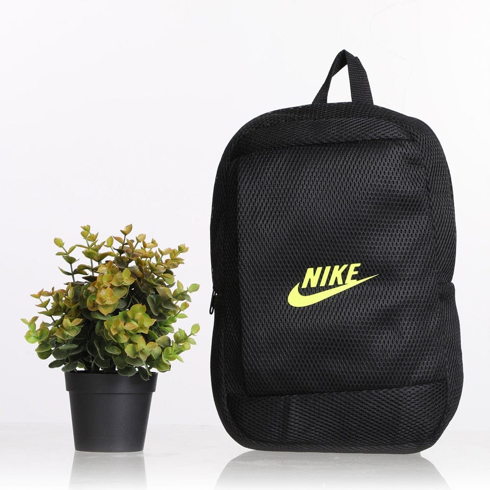 شنطة ظهر شبك أرنب من أدي للملابس الرياضيه أسود للجنسين