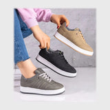 حذاء سنيكرز حريمى فوندي جلد إسكاي مستورد ونعل PVC حقن الوان متعددة جميع المواسم من ان ستايل-K42