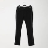 بنطلون قصة ضيقة بتطريز حريمي جينز حريمي اسود من ازياء