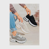 حذاء سنيكرز حريمى فوندي جلد إسكاي مستورد ونعل PVC حقن الوان متعددة جميع المواسم من ان ستايل - SR-114