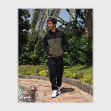 طقم ترينج تيشرت كابيشوة وبنطلون اولادي سمر ميلتون ليكرا الوان متعددة شتوي من فورما - 26107-b