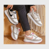 حذاء سنيكرز حريمى فوندي جلد إسكاي مستورد ونعل PVC حقن الوان متعددة جميع المواسم من كيو ار - 29022