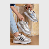 حذاء سنيكرز حريمى فوندي جلد إسكاي مستورد ونعل PVC حقن الوان متعدده جميع المواسم من كيو ار - 2905