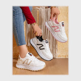 حذاء سنيكرز حريمى فوندي جلد إسكاي مستورد ونعل PVC حقن الوان متعددة جميع المواسم من كيو ار - 2980