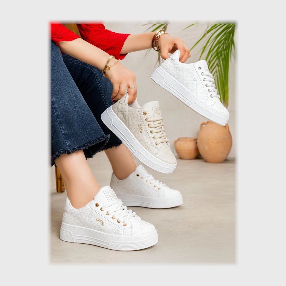 حذاء سنيكرز حريمى فوندي جلد إسكاي مستورد ونعل PVC حقن الوان متعددة جميع المواسم من ثري فور - C327