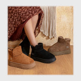 حذاء سنيكرز حريمى فوندي جلد إسكاي مستورد ونعل PVC حقن الوان متعددة جميع المواسم من كيو آر شوز - DS208