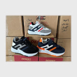 حذاء سنيكرز اطفالى فوندي تريكو نسيج خيط مستورد نعل حقن PVC الوان متعددة جميع المواسم من ديزرت - M51