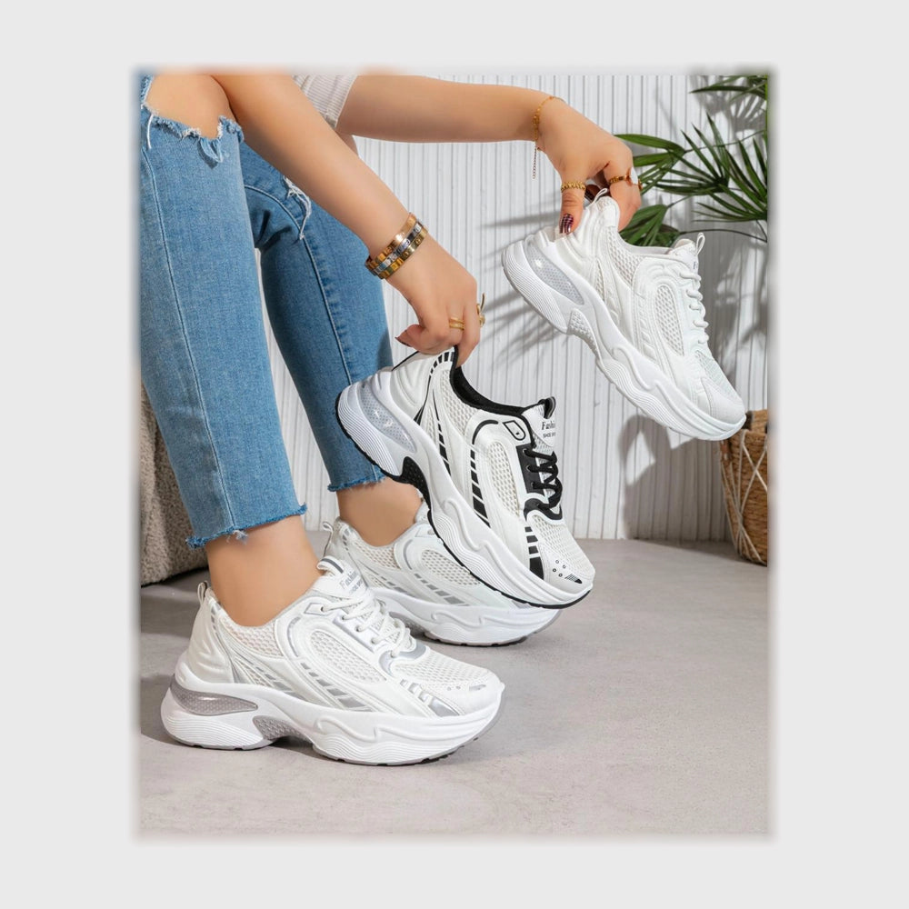 حذاء سنيكرز حريمى فوندي جلد إسكاي مستورد ونعل PVC حقن الوان متعددة جميع المواسم من بريشكا - S15