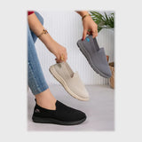 حذاء سنيكرز حريمى فوندي تريكو خيط مستورد ونعل PVC حقن الوان متعددة جميع المواسم من فيكتور - VPW68