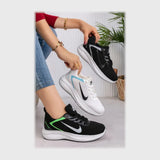 حذاء سنيكرز حريمى فوندي تريكو خيط مستورد ونعل PVC حقن الوان متعددة جميع المواسم من فيكتور - VRW68