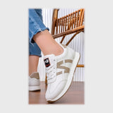 حذاء سنيكرز حريمى فوندي جلد إسكاي مستورد ونعل PVC حقن الوان متعددة جميع المواسم من كيو ار - XO17-3