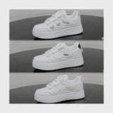 حذاء سنيكرز حريمى فوندي جلد إسكاي مستورد ونعل PVC حقن الوان متعددة جميع المواسم من نيو لوك - Z25548