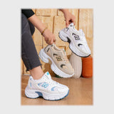 حذاء سنيكرز حريمى فوندي جلد إسكاي مستورد ونعل PVC حقن الوان متعددة جميع المواسم من بيكو - b-196