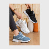 حذاء سنيكرز حريمى فوندي جلد إسكاي مستورد ونعل PVC حقن الوان متعددة جميع المواسم من بيكو - b-7516