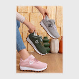 حذاء سنيكرز حريمى فوندي جلد إسكاي مستورد ونعل PVC حقن الوان متعددة جميع المواسم من بيكو - b-7910