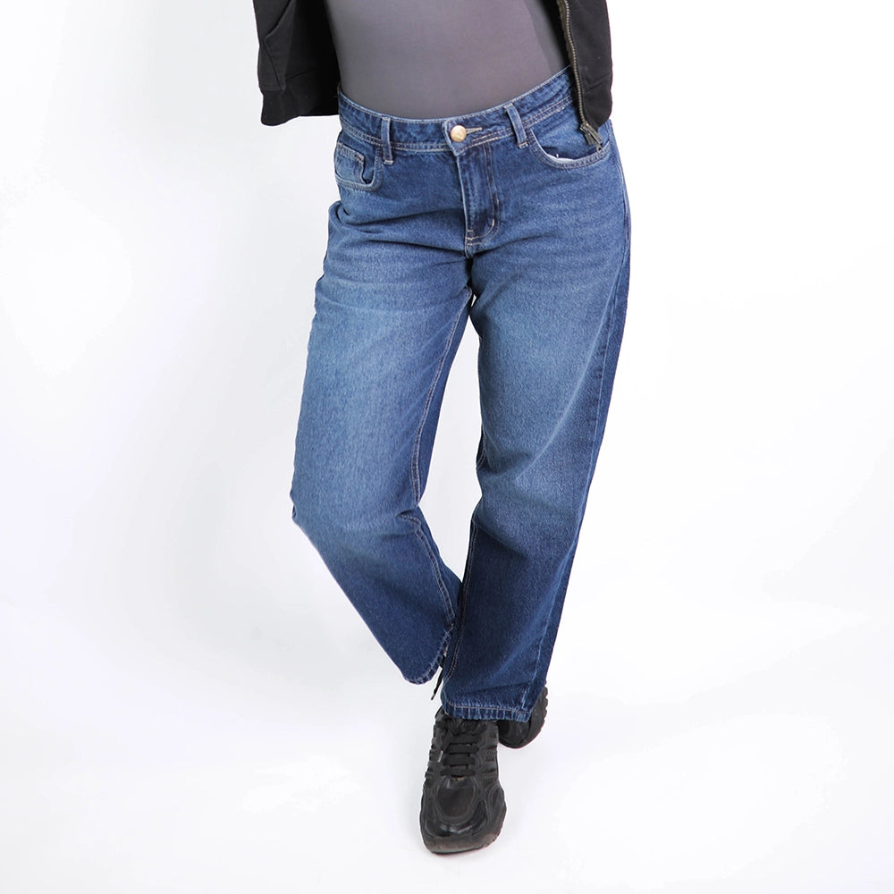 بنطلون بوي فريند حريمي جينز رباعيه قطن 100 % كحلي غامق جميع المواسم من ايجي وير جينز - bfw01-448-darkblue